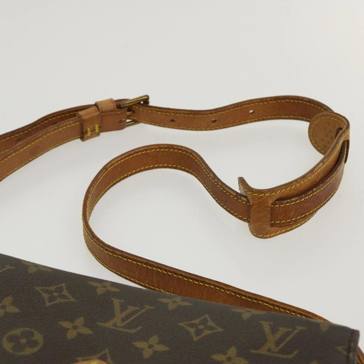 LOUIS VUITTON Monogram Saint Cloud GM Shoulder Bag M51242 LV 37567
