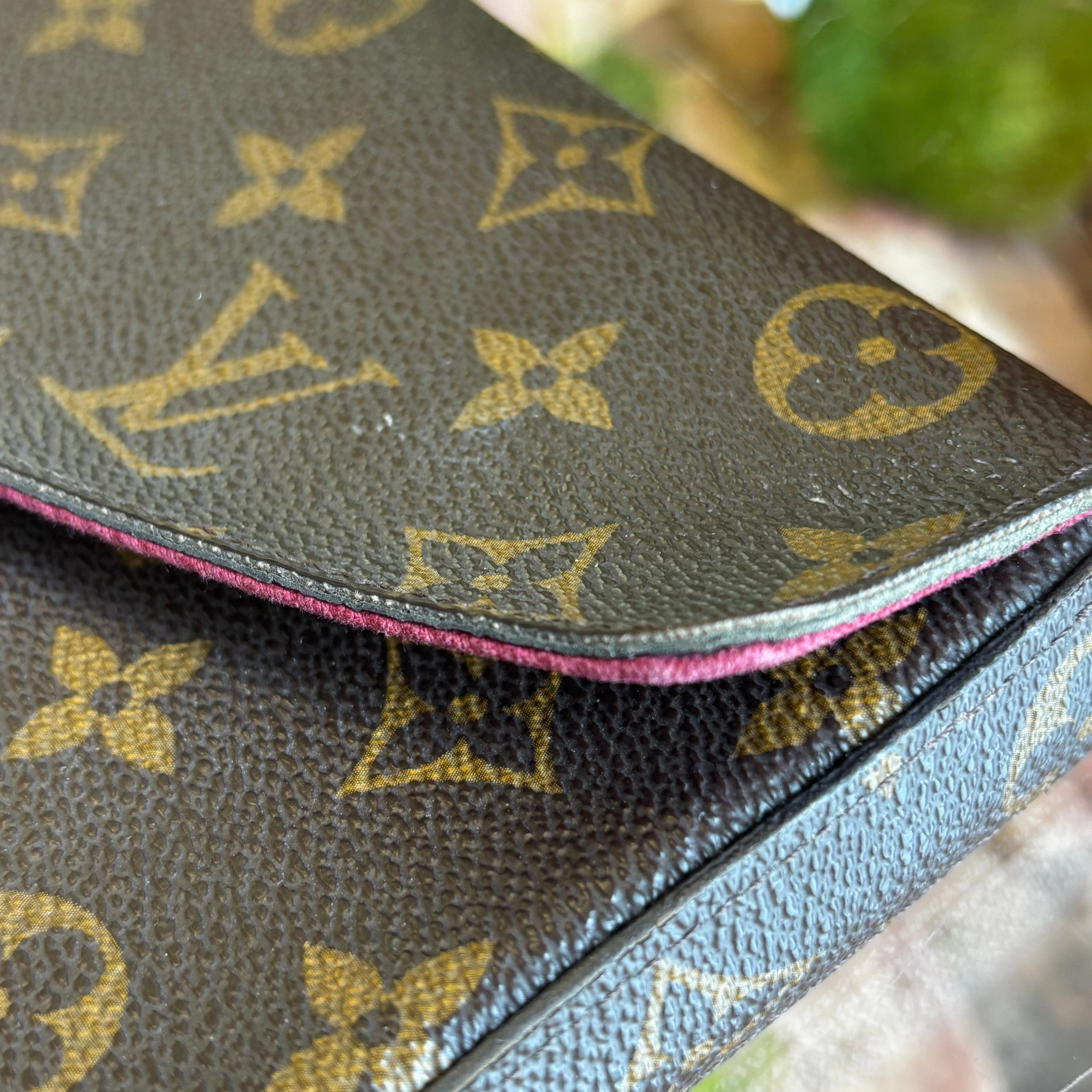 LOUIS VUITTON Pochette Felicie Monogram Canvas Crossbody Bag