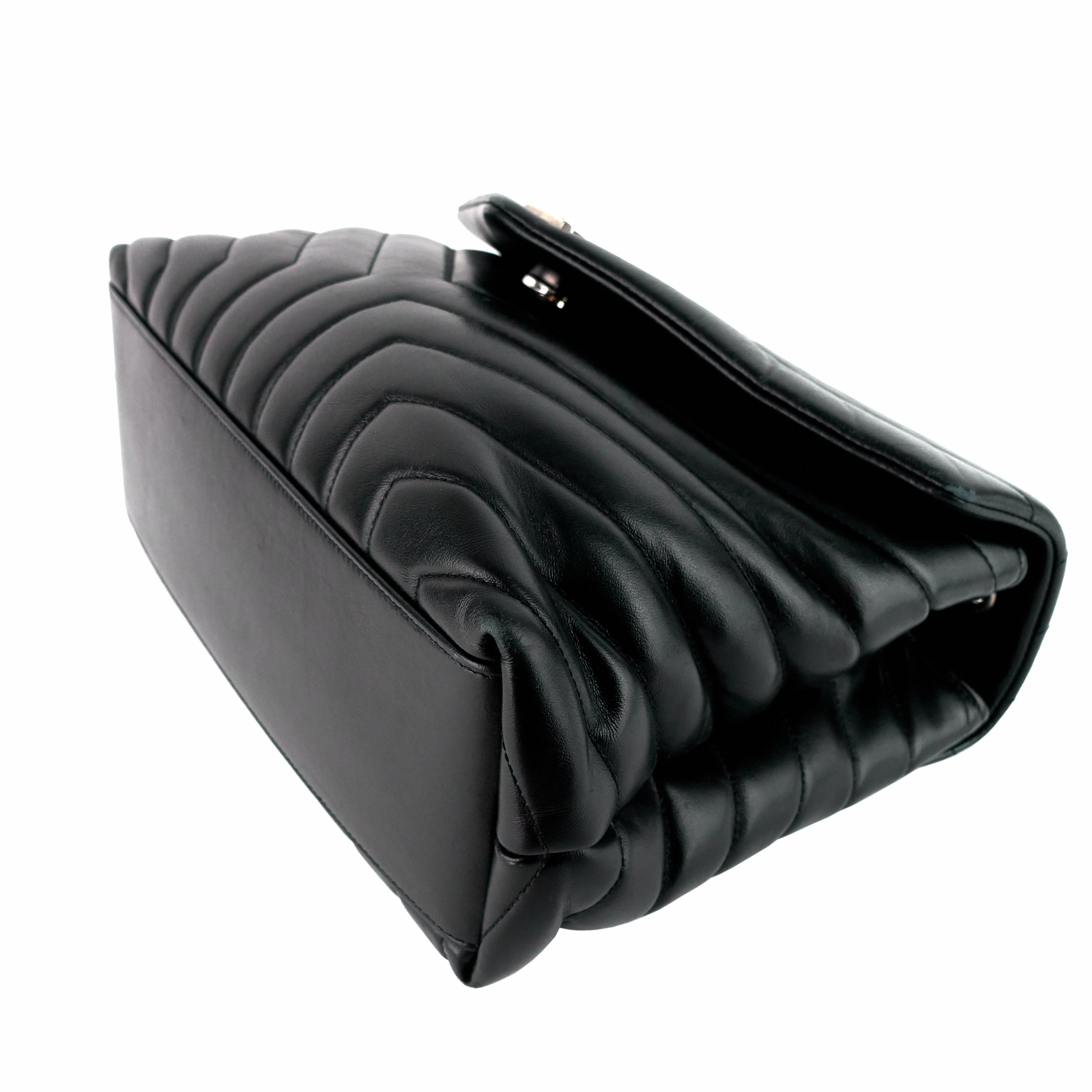Loulou Medium Calfskin Shoulder Bag