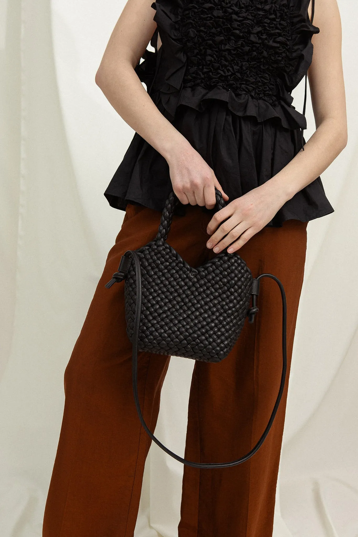 Maya Black Crossbody bag