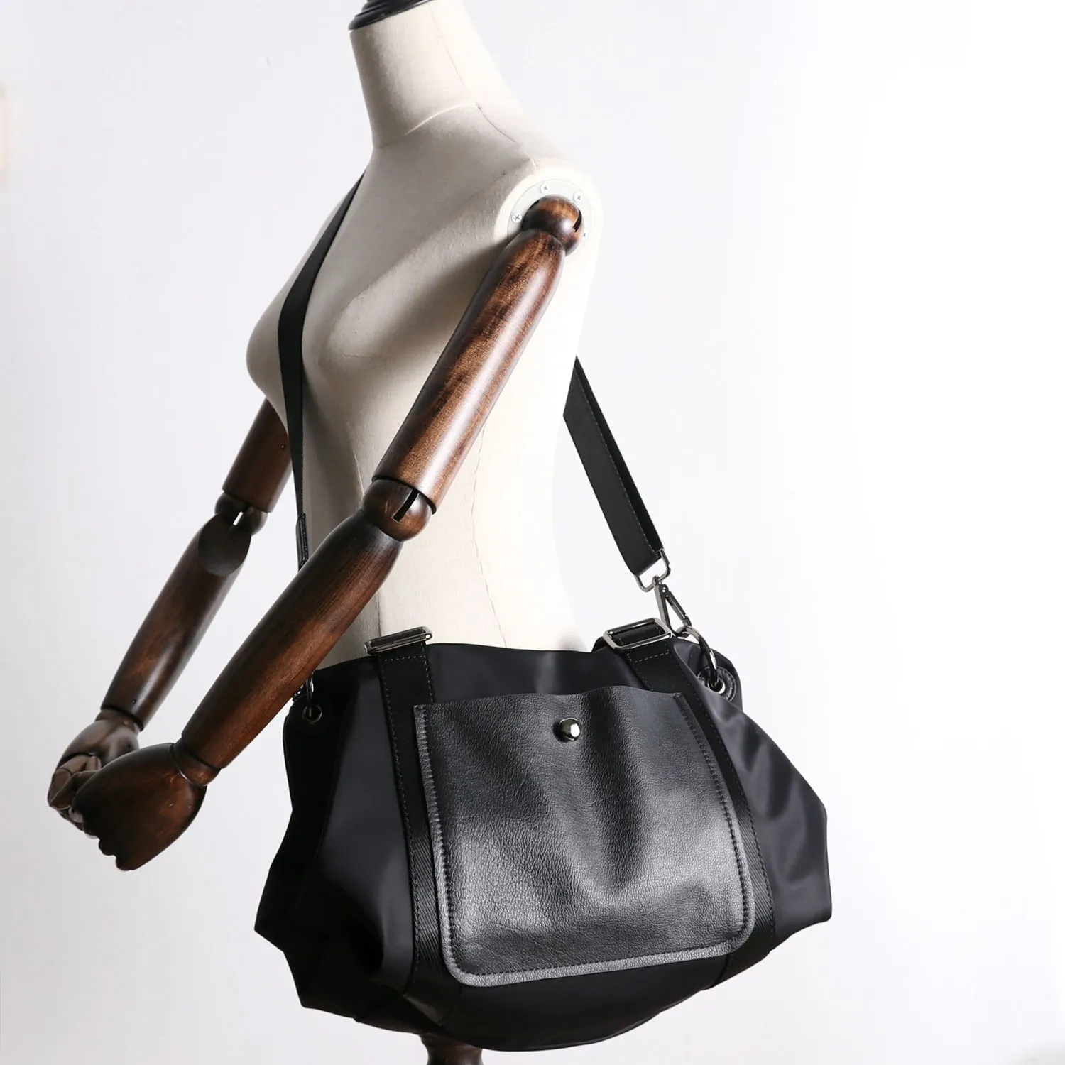 Nylon Leather Handbag Purse Womens Black Nylon Shoulder Purse Nylon Work Crossbody Purse for Ladies
