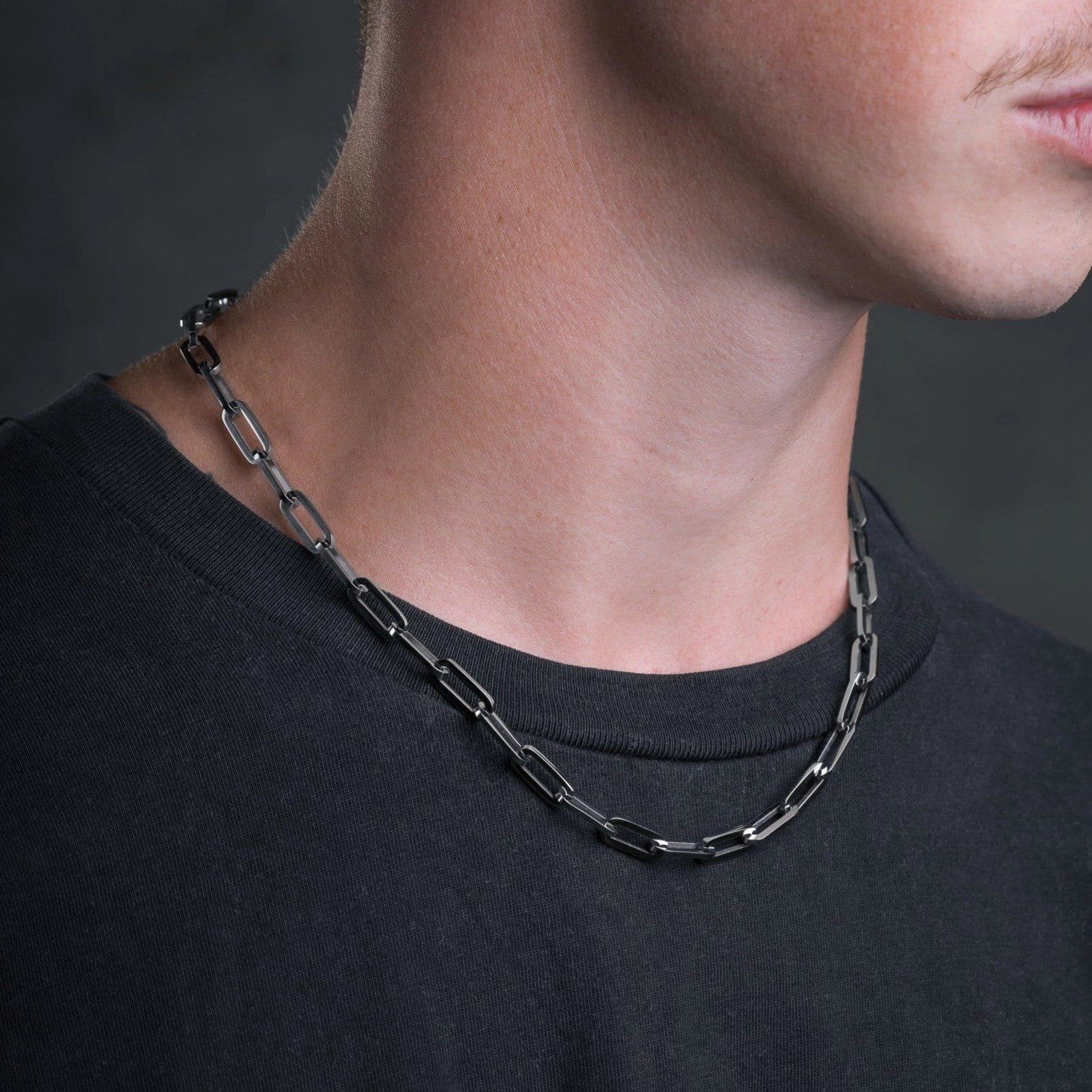 Paperclip Chain