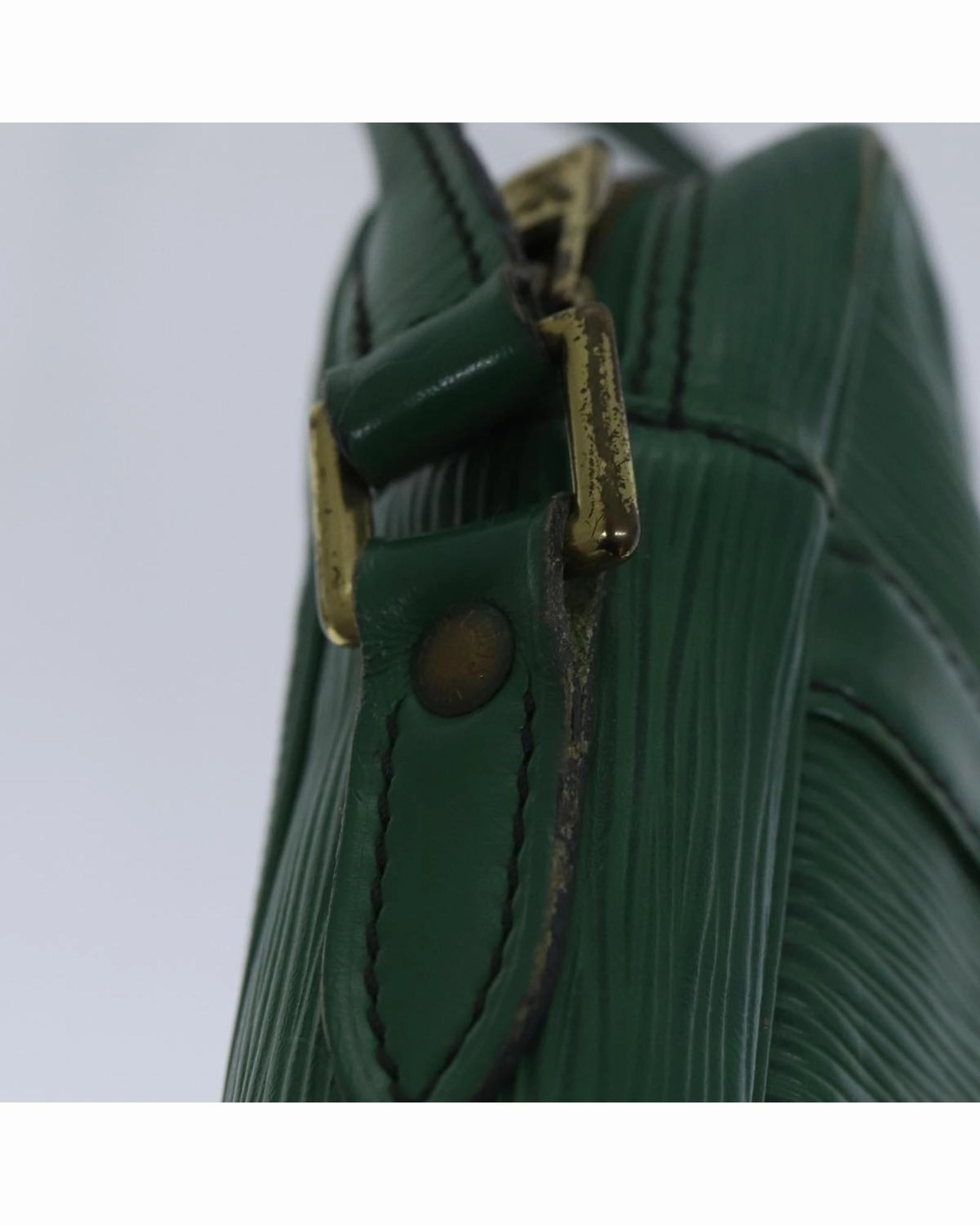 Pochette Epi Leather Shoulder Bag