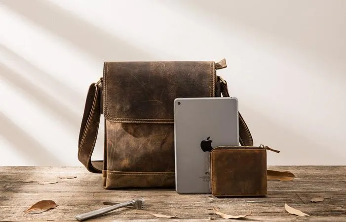 Small Leather Vintage Mens Cool Messenger Bags Shoulder Bags  for Men
