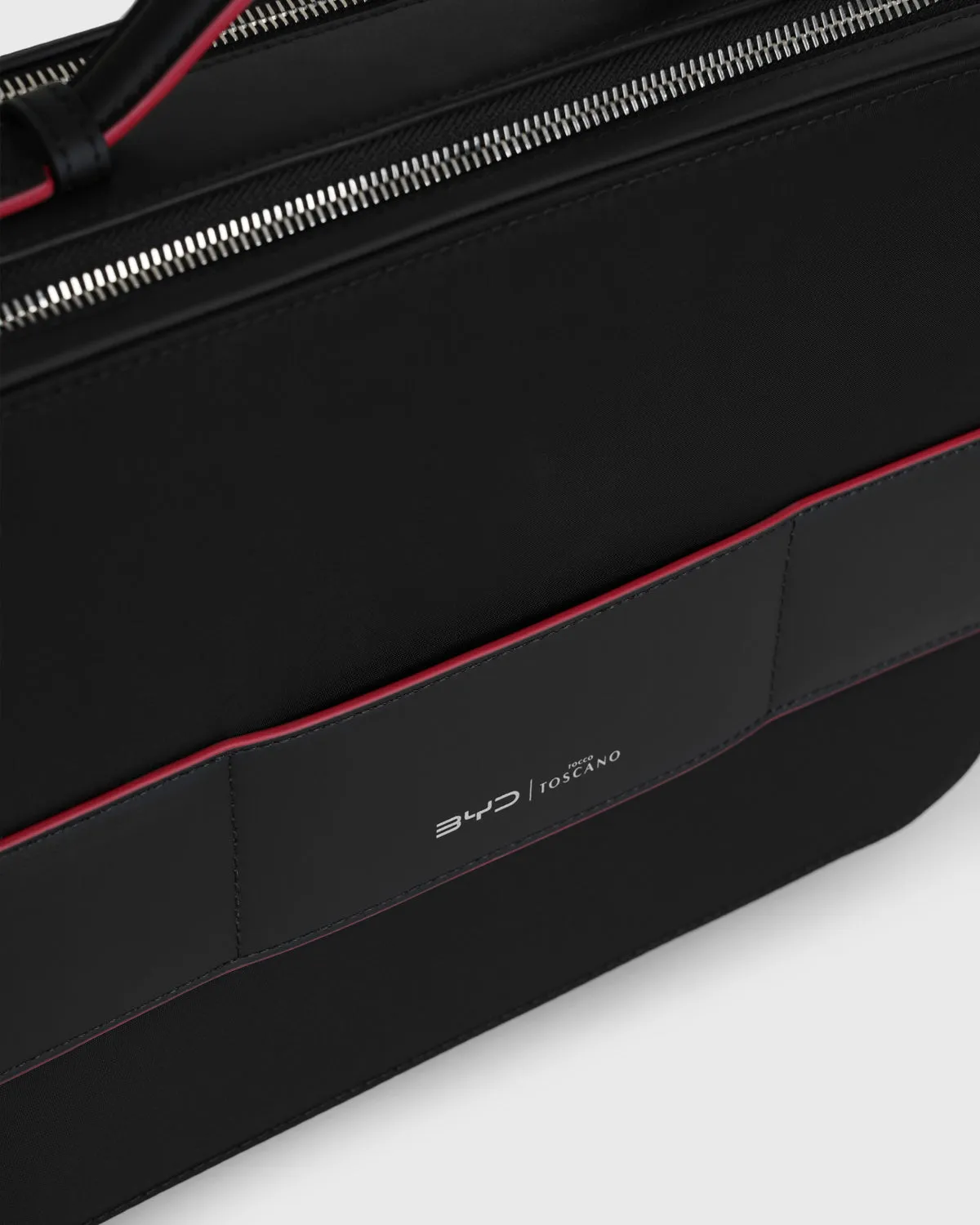 TOS x BYD Travel Organiser