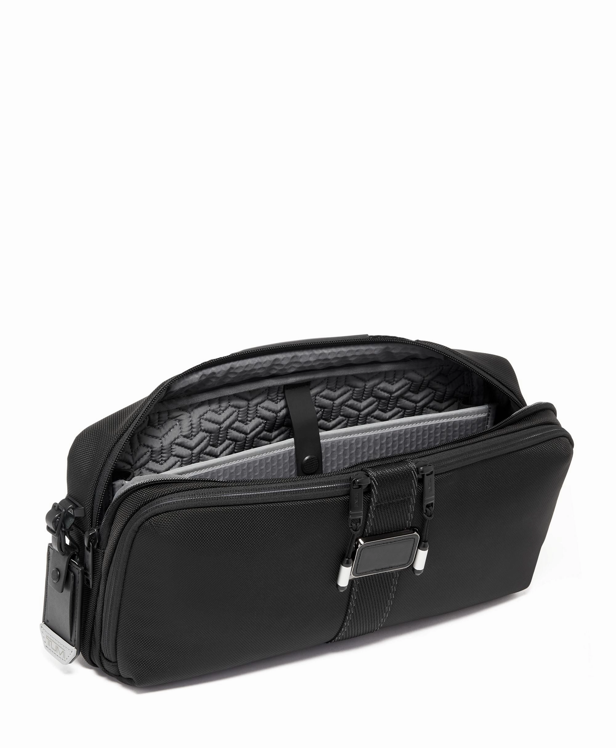 TUMI Alpha Bravo Esports Pro Sling Pack