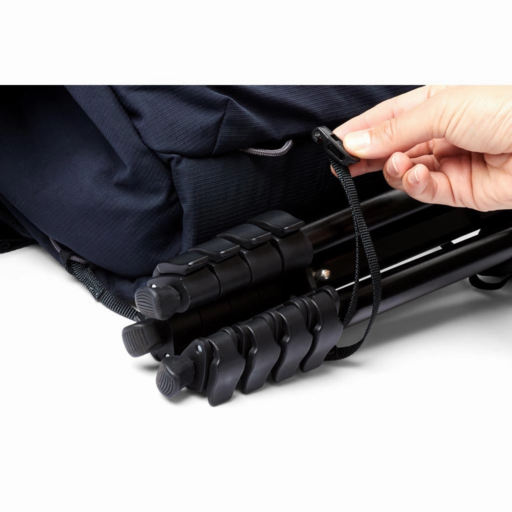 Venture Camera Sling 10L