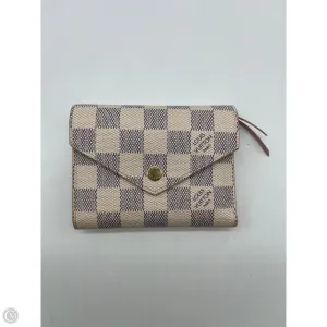 Wallet Luxury Designer By Louis Vuitton, Size: Medium