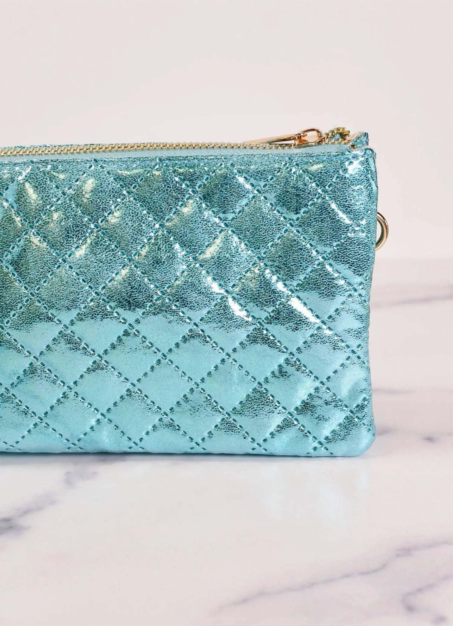 Women's Liz 3 Divider Quilted Crossbody Convertible Bag In Aqua Marine Pop