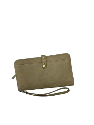 Wristlet By Clothes Mentor  Size: Large