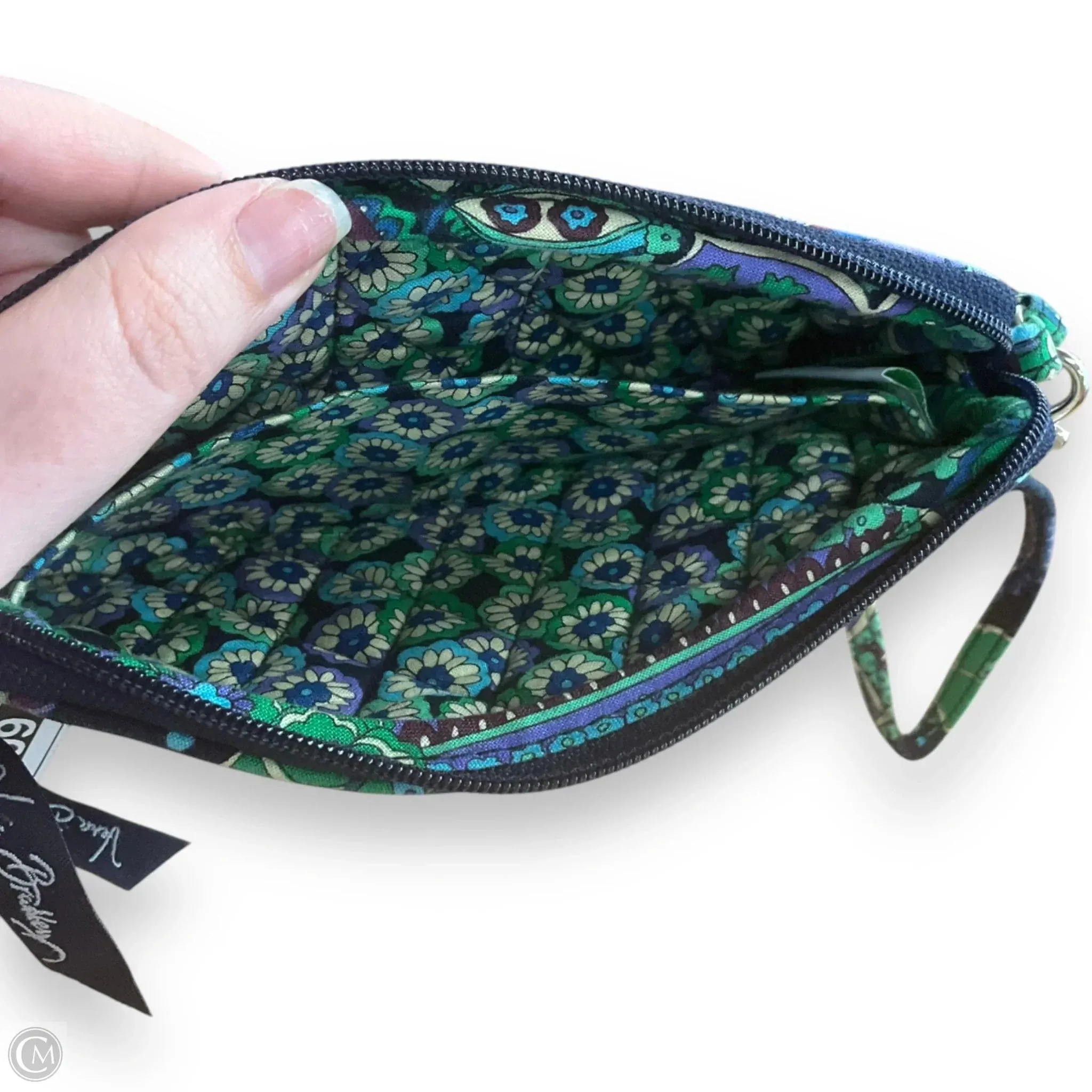 Wristlet By Vera Bradley, Size: Medium