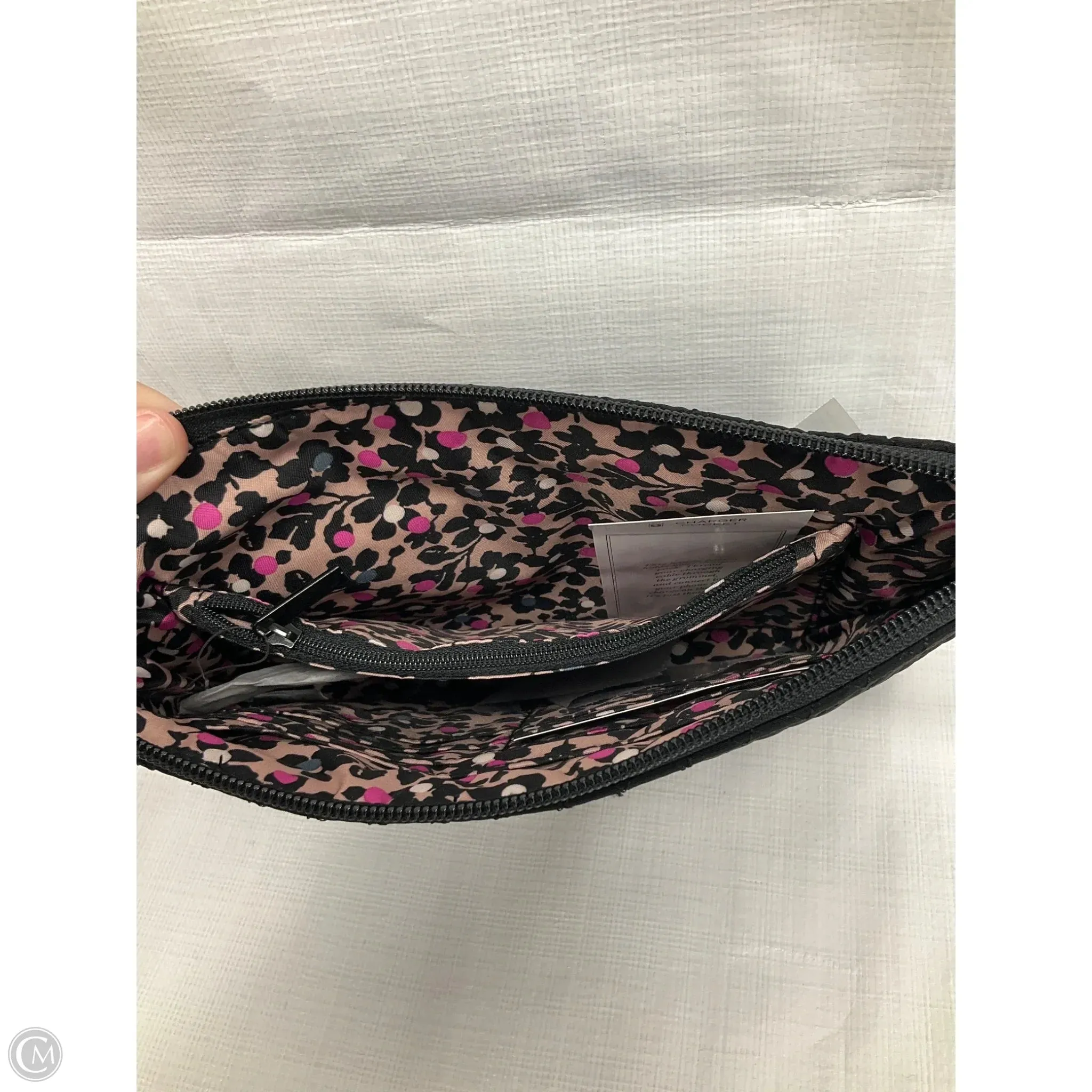 Wristlet By Vera Bradley, Size: Small