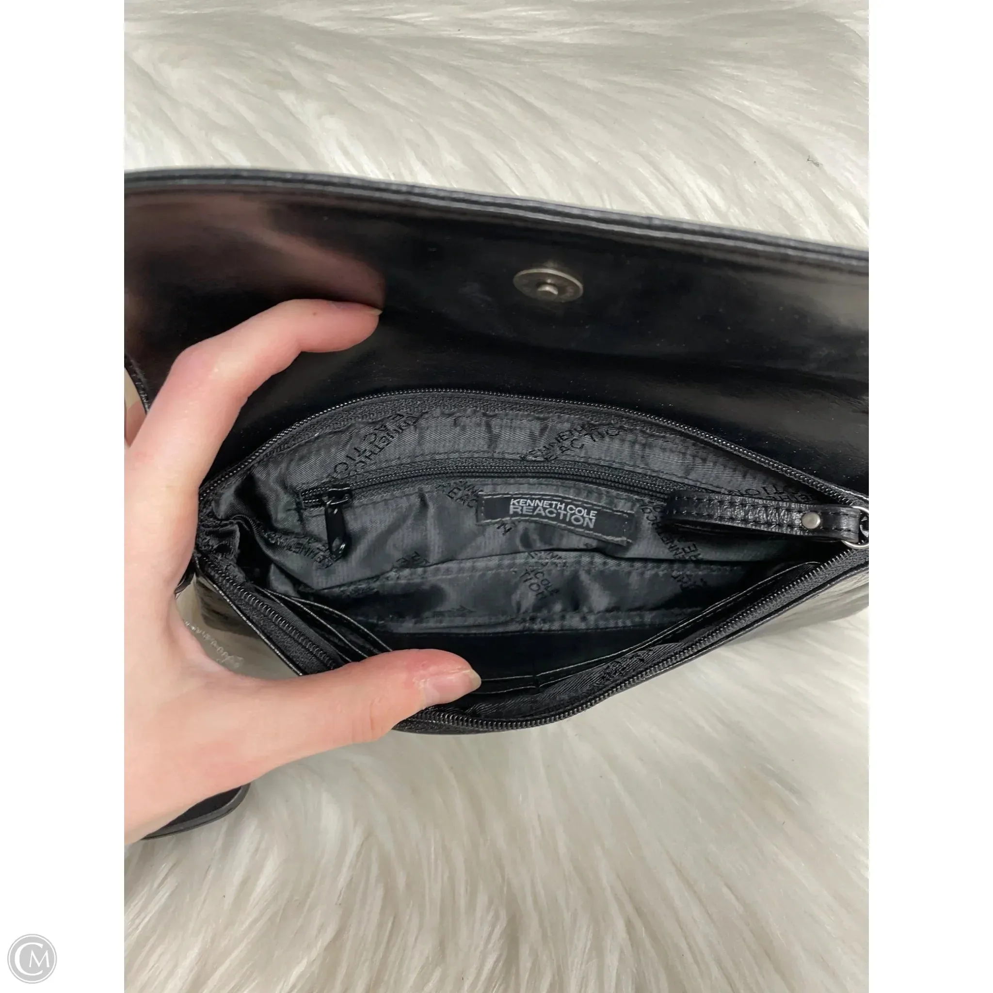 Wristlet Leather By Kenneth Cole Reaction, Size: Medium